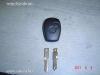 Dacia Renault 2 gombos kulcs renault emblémával